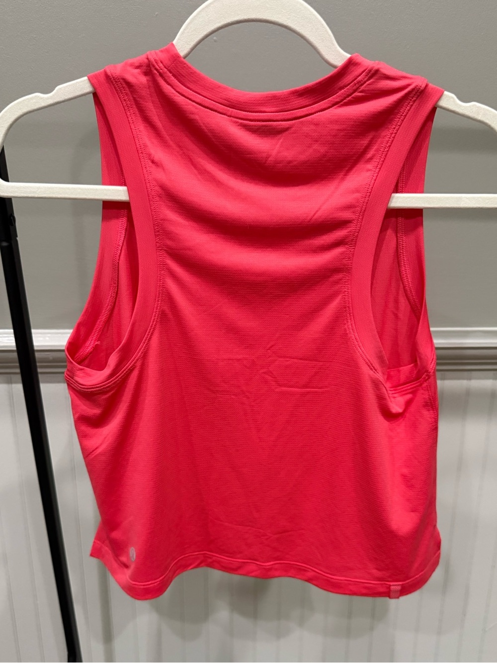 Lululemon Red Loose Fit Tank Top Size 4 - Picture 2 of 5